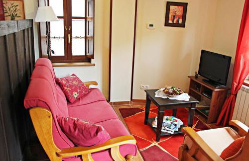 Apartamentos El Llago - Photo 41