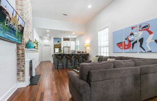 Cozy and Charming House with Luxury Amenities - Foto 17