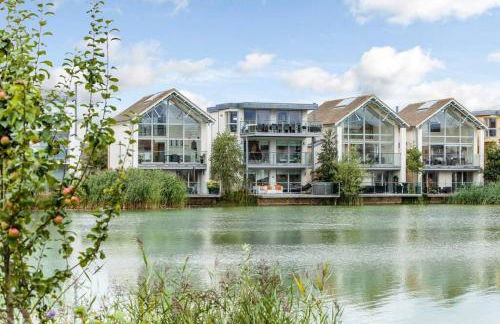 Skylark Lodge HM24 HOT TUB Lakeside Spa - Foto 1