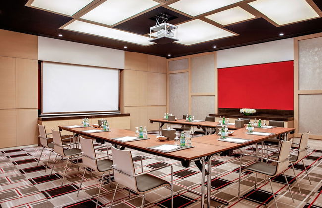 Capital Centre Arjaan by Rotana - Photo 47