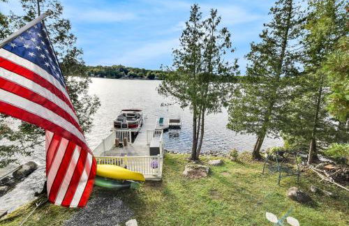 Gables End Escape Lakefront Dock Kayaks - Photo 25
