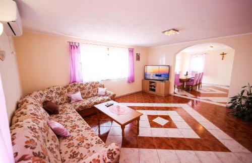 Apartmani Lucky with beautiful sea view - Photo 7