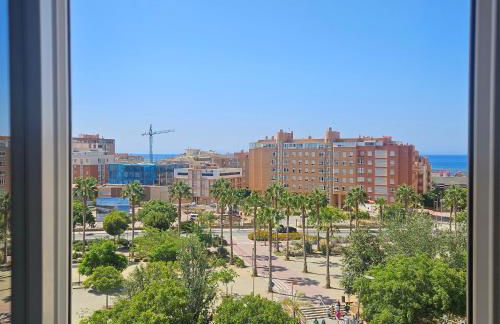 El Cable Apartament- A estrenar, apartamento céntrico y cerca de la playa - Foto 1