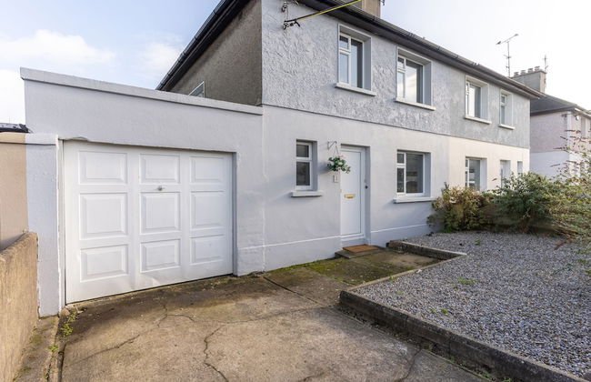 3 Bed Quaint House Town Center - Foto 35