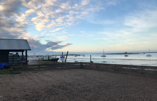 Secluded Island Retreat - in the heart of the Anchorage - Foto 21