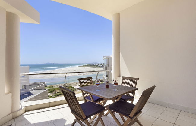 Lagoon Beach 302A by HostAgents - Photo 19