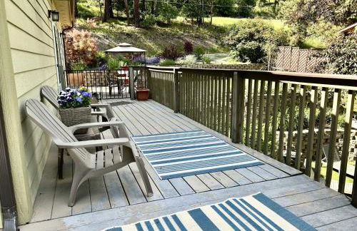 Bigfork Lake Getaway - Photo 20