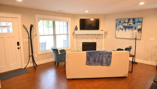 Black Mntn Modern Lux 2BR/2B w F place, Asheville - Foto 3