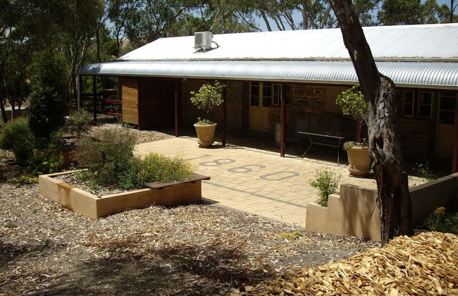 1860 Wine Country Cottages - Photo 25