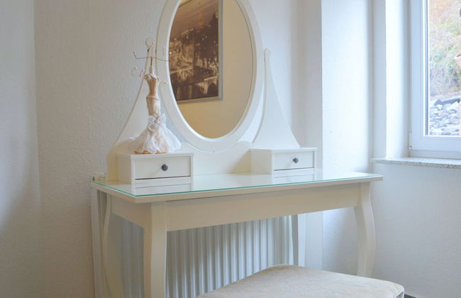 Beautiful Holdiday Home in Ulmen Near the Lake - Foto 9