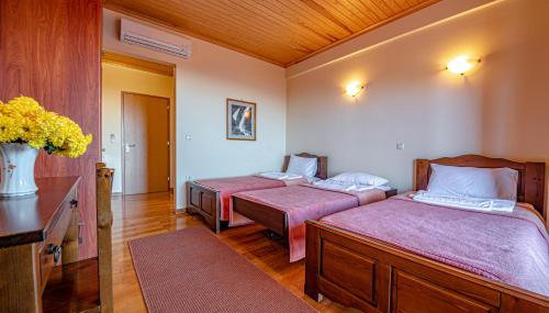 Xenonas Kypseli - Foto 4