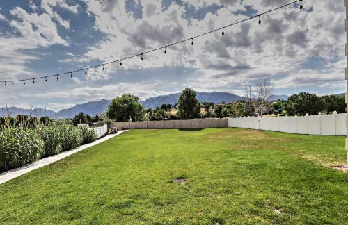 Spacious South Jordan Family Home with Private Yard! - Photo 34