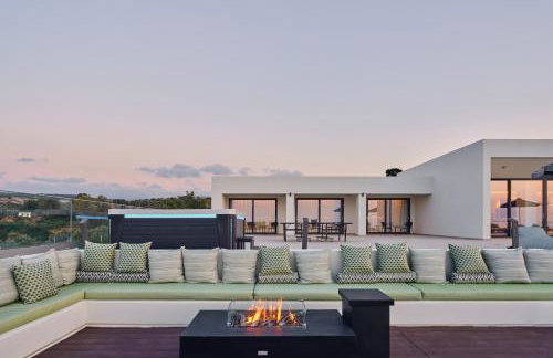 Gavras Exclusive Villas, with Infinity Pools, Spa Whirlpools & SeaViews, By ThinkVilla - Foto 42