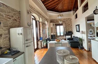 Αρχοντικό Γιούλη - Foto 3