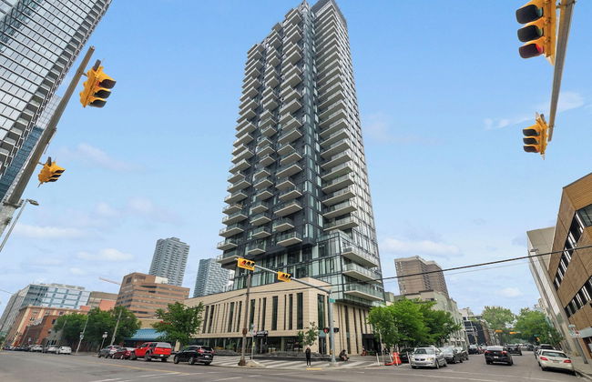 GLOBALSTAY. Downtown Calgary Apartments - Photo 1