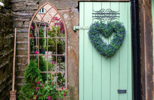 Historic, Hidden, Cosy, Log Burner, 10mins walk to Holmfirth - Foto 9