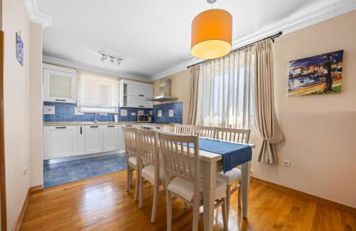 Villa Andrea for 17 people with private 40 m2 pool & pet friendly near Poreč - Photo 37