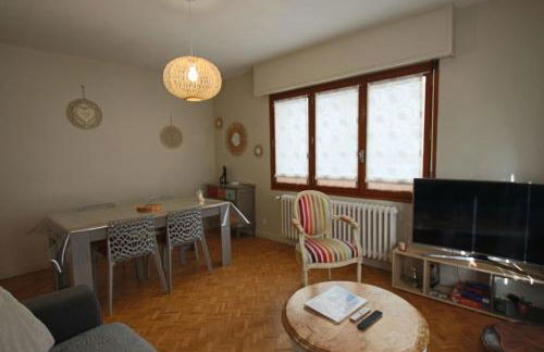 Appartement T2 55 m2 une chambre et garage - Foto 3