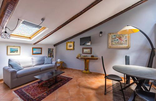 Alessios House by NapoliApartments - Photo 1