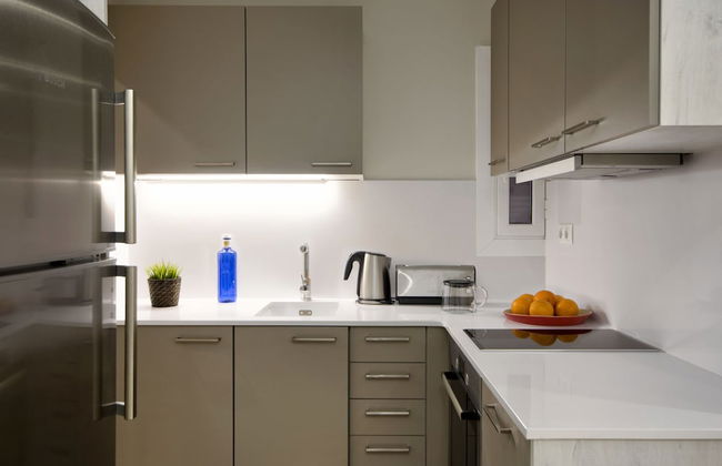 Mercedes Heritage Barcelona Apartments - Photo 43