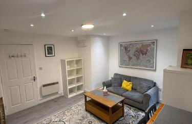 Ground Floor Apartment with Private Garden - Near Victoria Park - Foto 7