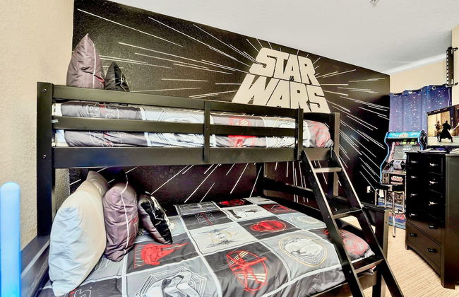 Near Disney - 3BR Condo - Pool Games and More - Foto 1