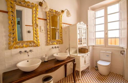 Villa Regionalista principios Siglo XX 1919 -Pedregalejo-Baños del Carmen-A UNOS METROS DEL MAR!!! PISCINA CLIMATIZADA BAJO PETICION - Photo 12