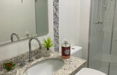 Curitiba Apto 2 dorm com garagem 102 Portão - Foto 13