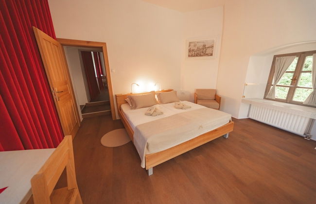 Rooms & Apartments Podsreda Castle - Foto 15
