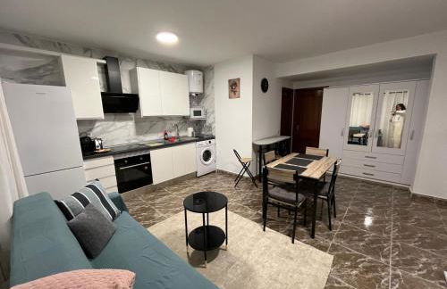 Apartamento Mercurio- Barajas 1B - Photo 1