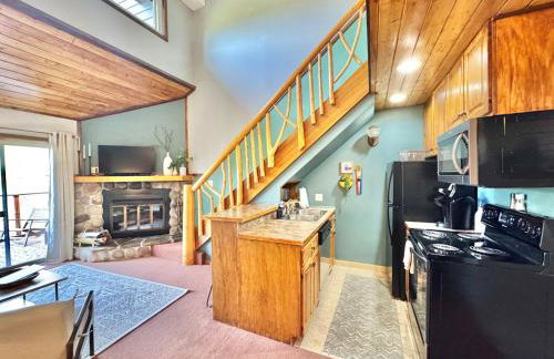 The Oak Cottage Ski in out Pool Hot Tub Views of Lutsen Mtn - Foto 11