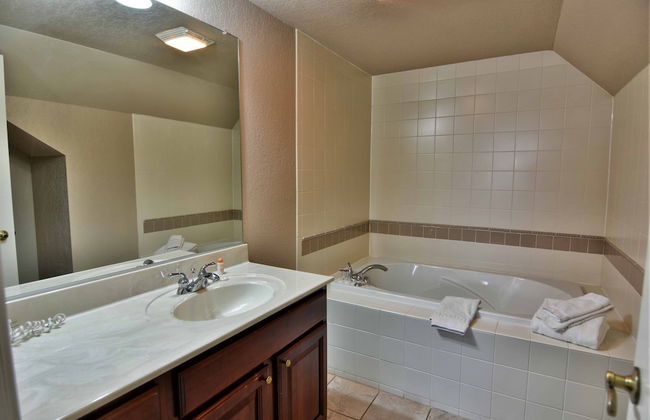 Unit 302 2 BD/ 2 BA Condo - Foto 15