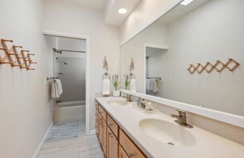 Serene Retreat in the Heart of SLO home - Foto 29