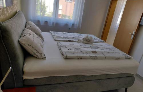 Ivana's Apartments with Amazing Pool Access - Foto 61