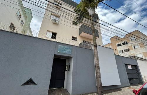 Apto c Ar condicionado Prox Hospital Madrecor, UFU, Sabia Park - Foto 5