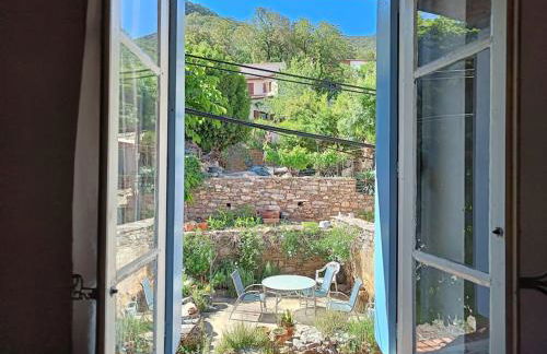 Ceps Cottage sleeps 6 with free wifi near the river - Foto 18