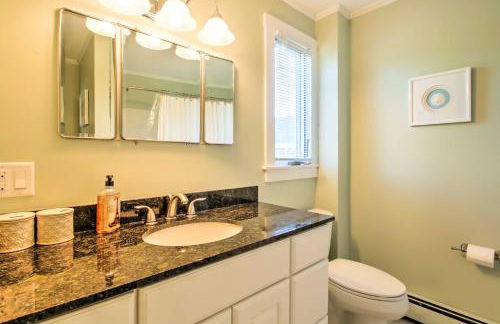 Large Kennebunk Home, Walk to Beach Less Than 2 Mi to Town - Foto 23