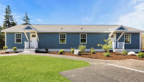 Apple Blossom Cottage - Cozy Romantic Escape - Photo 5
