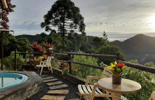 Chalé Pakere Bellavista - visão magnífica do vale e montanhas a mais de mil metros de altitude, wi-fi, sauna, piscina e água de nascente - locação do chalé sem prestação de serviços - Foto 46