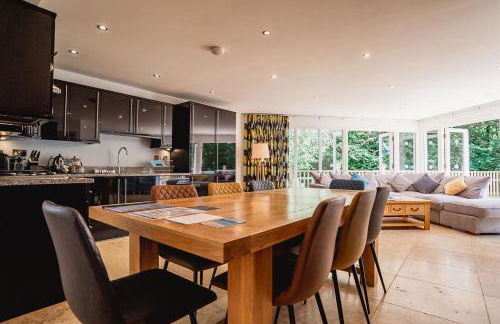 Trewhiddle Retreat V10 by Together Travel - Luxury 4-Bedroom Villa - Foto 16