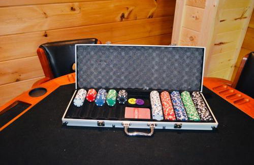 Above Expectations-New Exterior-Sleeps 8-Hot Tub-Games Galore-Nature - Foto 11