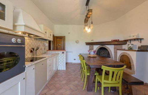 Stunning Apartment In Ville Di Corsano - Foto 18