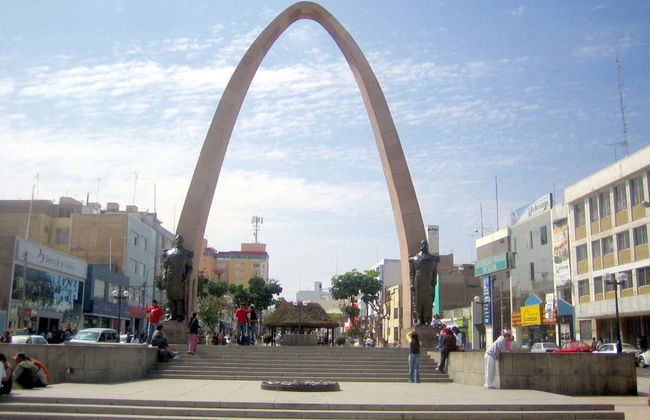 Tour privato di Tacna - Foto 1