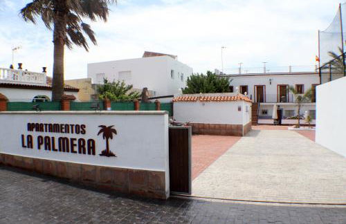 Apartamentos La Palmera - Foto 3