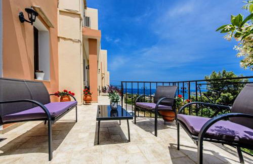 Elmyra Villa, Heated Pool & Walking to beach, By ThinkVilla - Foto 7