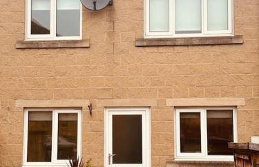 The Jennings - Photo 4