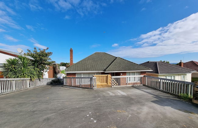 Cozy 3BR - Heat Pump & Wifi & Netflix - Foto 38