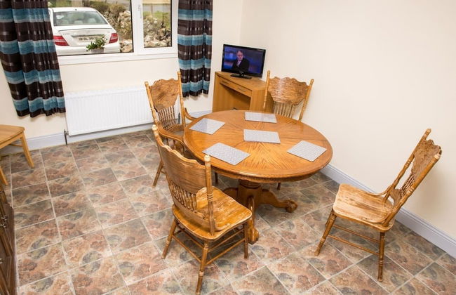 3-bed House in Clonmany With Panoramic Hillside Se - Foto 14