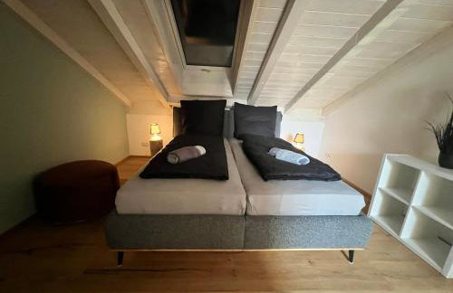 Stay Nice Apartments Dorfen Nähe München Jacuzzi Grillkota 75 Zoll TV - Foto 10