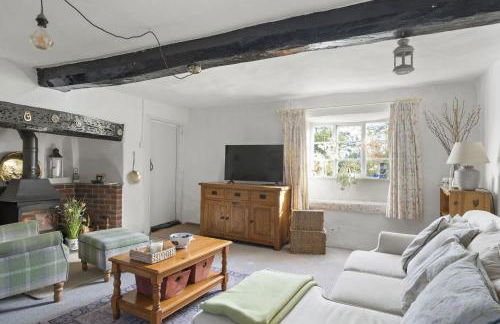 Thatched Cottage & Tranquil Gardens Gated Parking - Foto 3